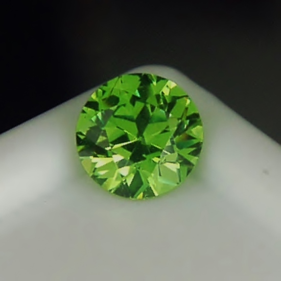 Brilliant Quality  Natural Russian Demantoid Garnet  Litnon.com