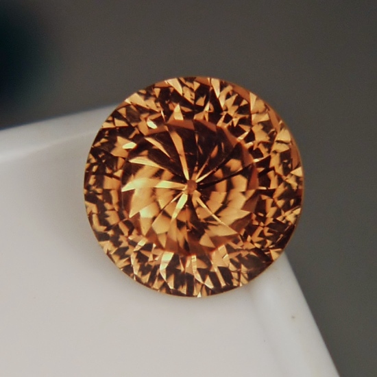 Color and Fine Cutting! Bright Sherry Topaz Brazil 9.47 ct!  Litnon.com