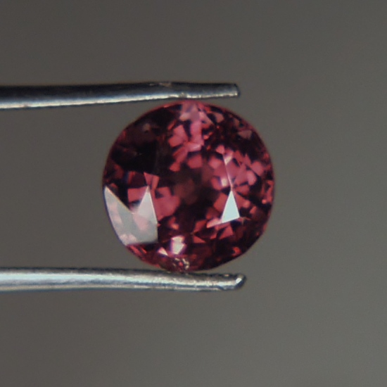 Rich Wine Red Natural Spinel 1.91ct  Litnon.com