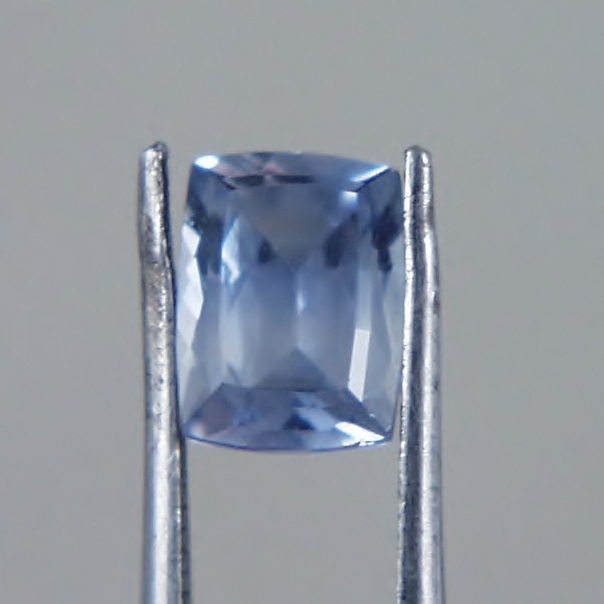 Untreated! Light Blue Ceylon Sapphire 1.48 carats  Litnon.com