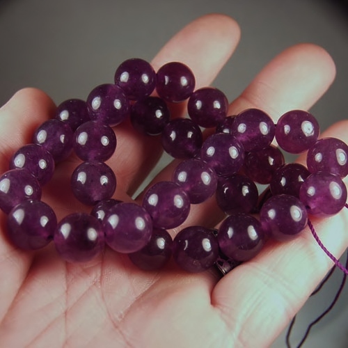 400 Carats 12 mm Drilled Rich Purple African Amethyst Beads  Litnon.com