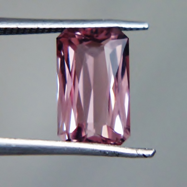  Bright & Clean Purple - Pink Afghan Tourmaline 1.96 ct PAID Litnon.com