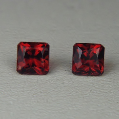 Quality Arizona Chrome Pyrope Ant Hill Garnet Pair  Litnon.com