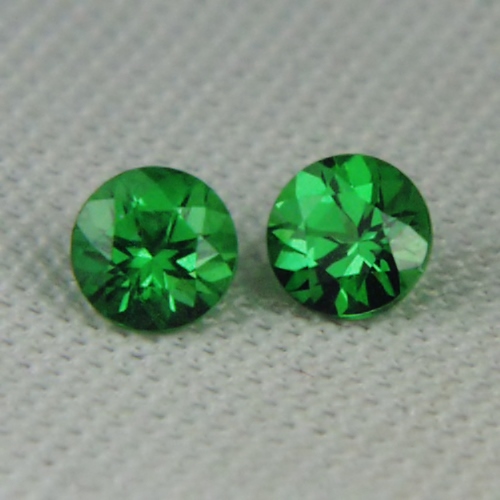 Color Matched Tsavorite Garnets 3.5 mm Pair Kenya  Litnon.com