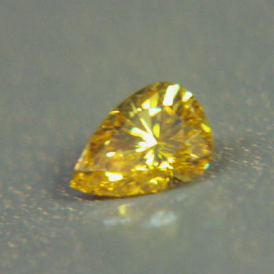 Natural Color Intense Fancy Color Yellow Diamond  Litnon.com