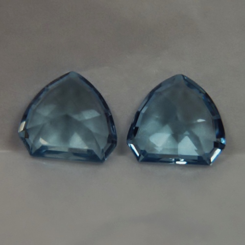 Sweet Rare Color Old Stock Aquamarine Pair Brazil 5.68 ct tw  Litnon.com