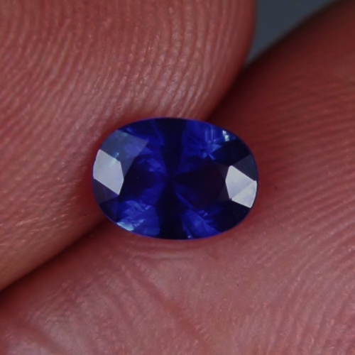 Velvet Blue Natural Ceylon Sapphire 7 x 5 mm  Litnon.com