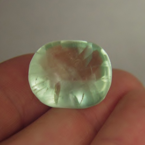 Big Mint Green Fluorite New York State Fluorescent 38.74 ct  Litnon.com