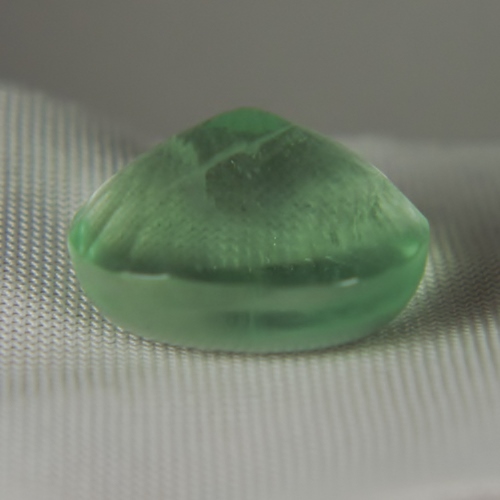 Big Mint Green Fluorite New York State Fluorescent 38.74 ct  Litnon.com