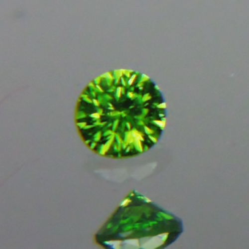 1/4 Carat Perfection Brilliant Chrome Green Russian Demantoid Garnet  Litnon.com