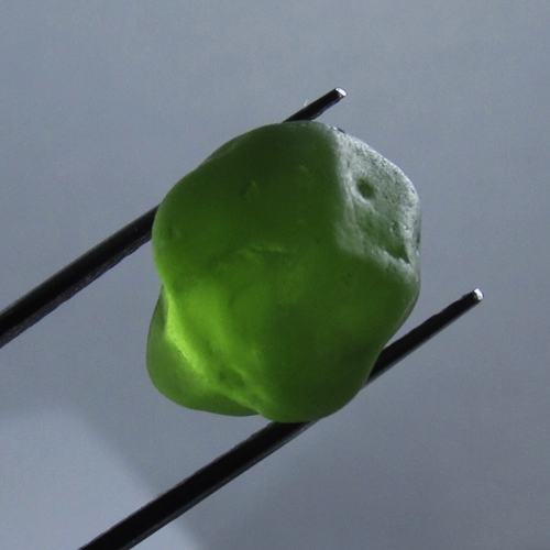 Fine Color and Clean Peridot Facet Rough Pakistan 8.10 ct  Litnon.com