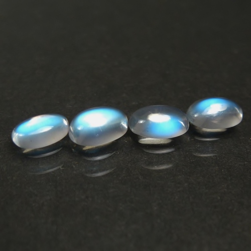 Pretty Blue Sheen Moonstones Tanzania Lot 3.11 ct  Litnon.com