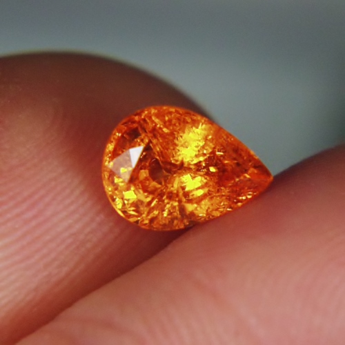  Color & Fire! Orange Mandarin Spessartite Garnet 2.37 ct  Litnon.com