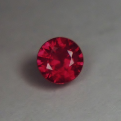 Old Stock Fine Color and Bright Natural South East Asia Ruby  Litnon.com