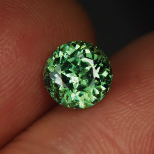 USA Cut Nice Color Demantoid Garnet Namibia 2.19 ct  Litnon.com