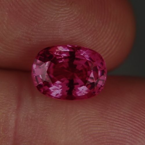 Rare Opportunity Old Stock Hot Red Pink South East Asia Spinel 3.95 ct GLKI Litnon.com