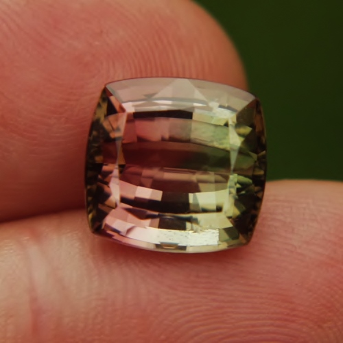 Big Bright and Clean Bi-Color Tourmaline Afghanistan 9.27 ct  Litnon.com