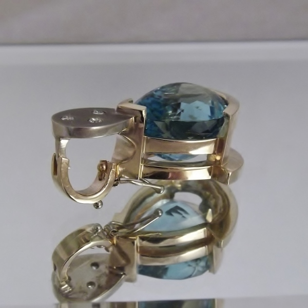 Double Blue 12 Carats Brazil Aquamarine 14 kt Pendant GLI  Litnon.com