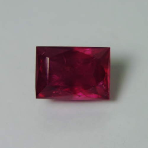 Fine Color and Bright Natural Winza Ruby Tanzania 3.29 ct  Litnon.com
