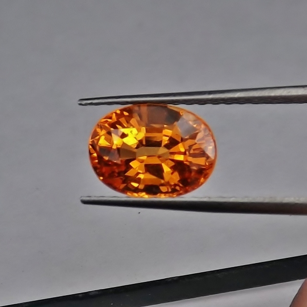 Color & Fire!  Mandarin Spessartite Garnet 2.14 ct   Litnon.com