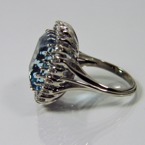 Quality Nice Color 17 ct Aquamarine Diamond Ring 14kt WG  Litnon.com