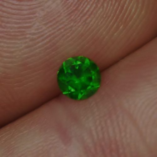 Rare Gem Sleepy Glowing Green Russian Demantoid Garnet  Litnon.com