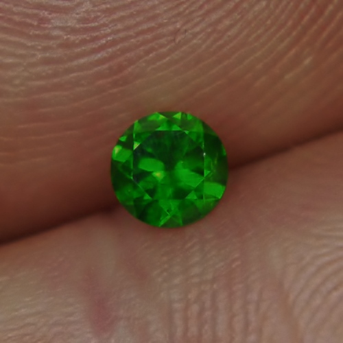 Rare Gem Sleepy Glowing Green Russian Demantoid Garnet  Litnon.com