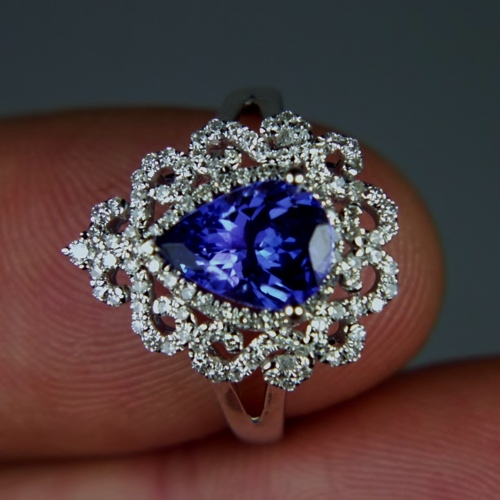 Quality Fine Color Natural Tanzanite Diamond Ring 18kt WG GLI PAID Litnon.com