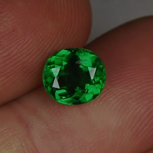 Special Vivid Color Natural Chrome Tourmaline Tanzania 1.58 ct  Litnon.com