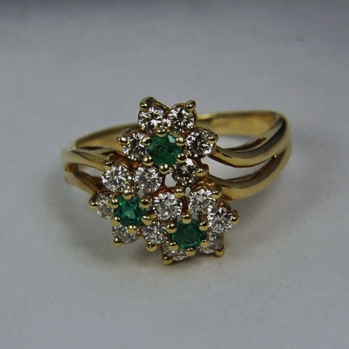 Special Price High Quality 14 kt Emerald and Diamond Ring  Litnon.com