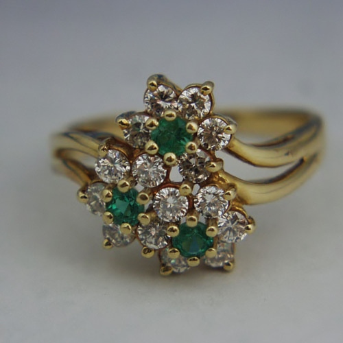 Special Price High Quality 14 kt Emerald and Diamond Ring  Litnon.com