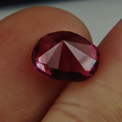 Rich Color! Huge & Natural Red  South East Asia Spinel 4.21 ct GL Litnon.com