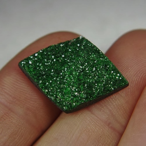 Full Cover Russian Uvarovite Garnet Drusy Cut Gem 19.53 ct  Litnon.com