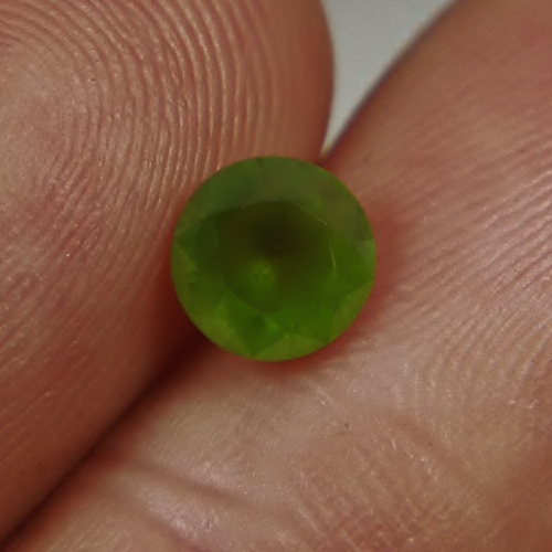 Full Of Horsetail Inclusions Russian Demantoid Garnet 1.34 ct  Litnon.com