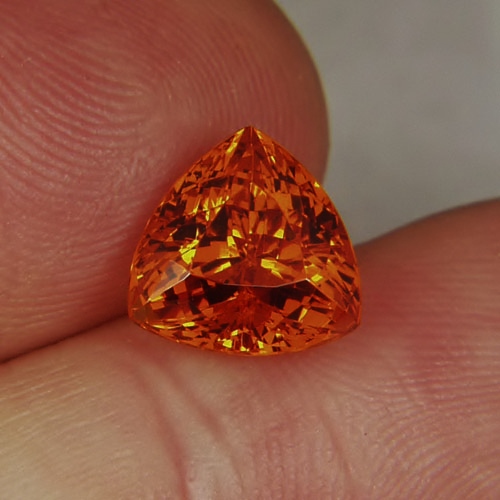 Color and Full Fire Special Mandarin Spessartite Garnet 5.25ct  Litnon.com