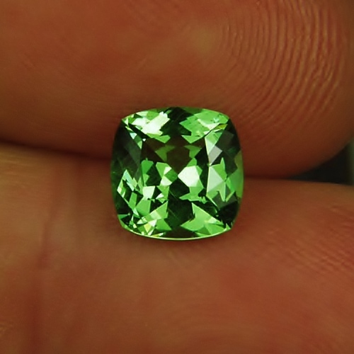 Natural Bright Green Tourmaline Mozambique 2.55ct  Litnon.com