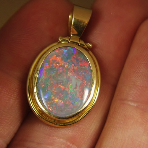 Quality Estate Australian Broadflash Semi-Black Opal 18kt Pendant  Litnon.com