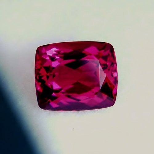 Hottest Pink Red Old Stock Rubelite Tourmaline Brazil 6.40 ct  Litnon.com
