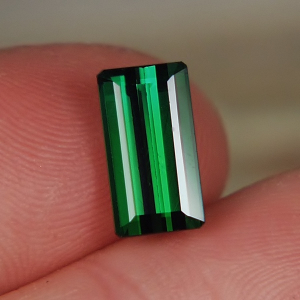  Old Stock Fine Green Tourmaline Brazil 4.03 ct GLI  Litnon.com