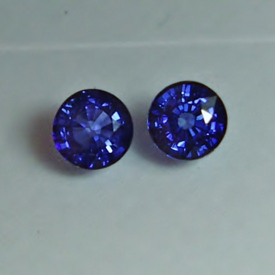 Bright and Rich Royal Blue Natural Ceylon Sapphire Pair  Litnon.com