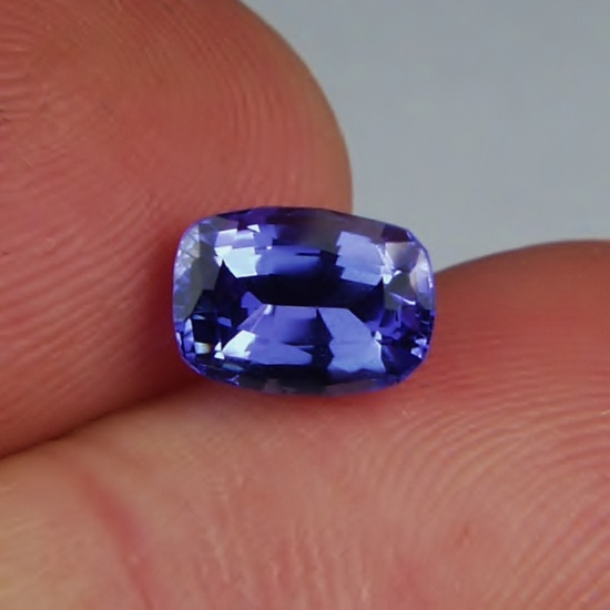 Color and Quality Cushion Cut Blue Tanzanite 1.97ct  Litnon.com