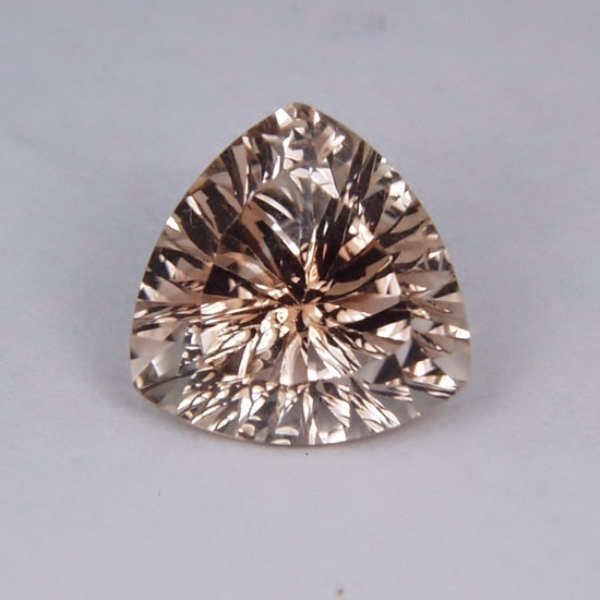 Fine Cutting Bright Champagne Topaz Brazil 8.22 ct  Litnon.com