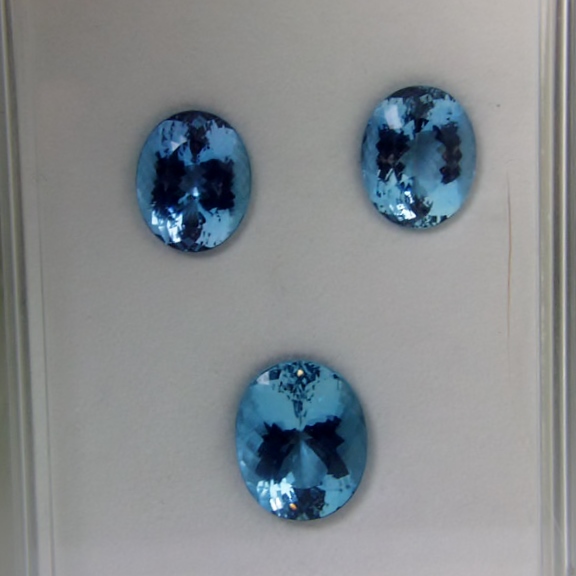 Superb Color Santa Maria Aquamarine Suite Brazil 28.48 ct  Litnon.com