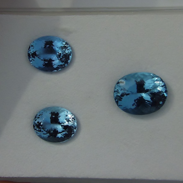 Superb Color Santa Maria Aquamarine Suite Brazil 28.48 ct  Litnon.com