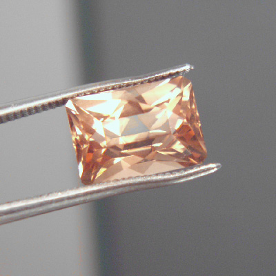 Ultra Rare Top Cut Russian Imperial Topaz 5.84 ct  Litnon.com