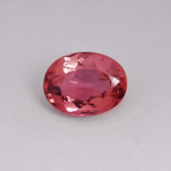 Color True Imperial Topaz Ouro Preto Brazil 4.20 ct  Litnon.com