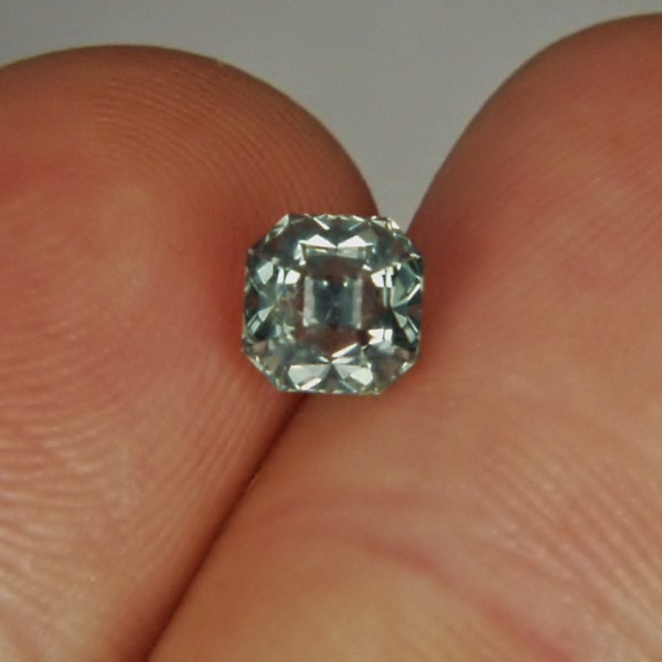 USA Gem Greenish Gray Montana Sapphire 1.61 ct  Litnon.com