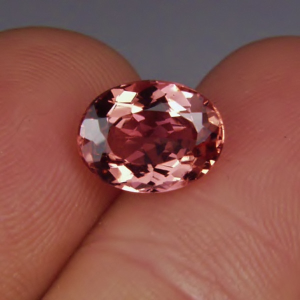 Color True Imperial Topaz Ouro Preto Brazil 4.20 ct  Litnon.com