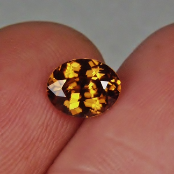 Rich Color and Bright Natural Amber Zircon Tanzania 1.89 ct  Litnon.com