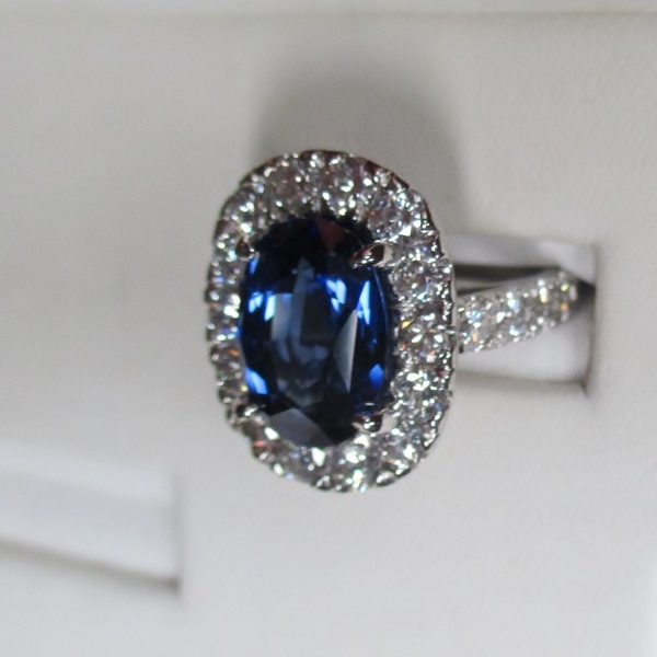 Estate Beautiful 6.59 ct Ceylon Sapphire and Diamond Platinum Ring GLI  Litnon.com